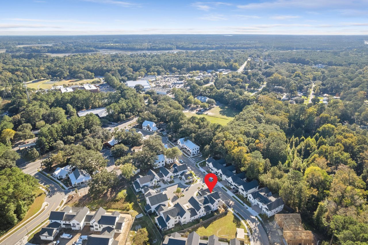 100 Risewell Court Photo 30