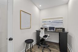 100 Risewell Court photo 4