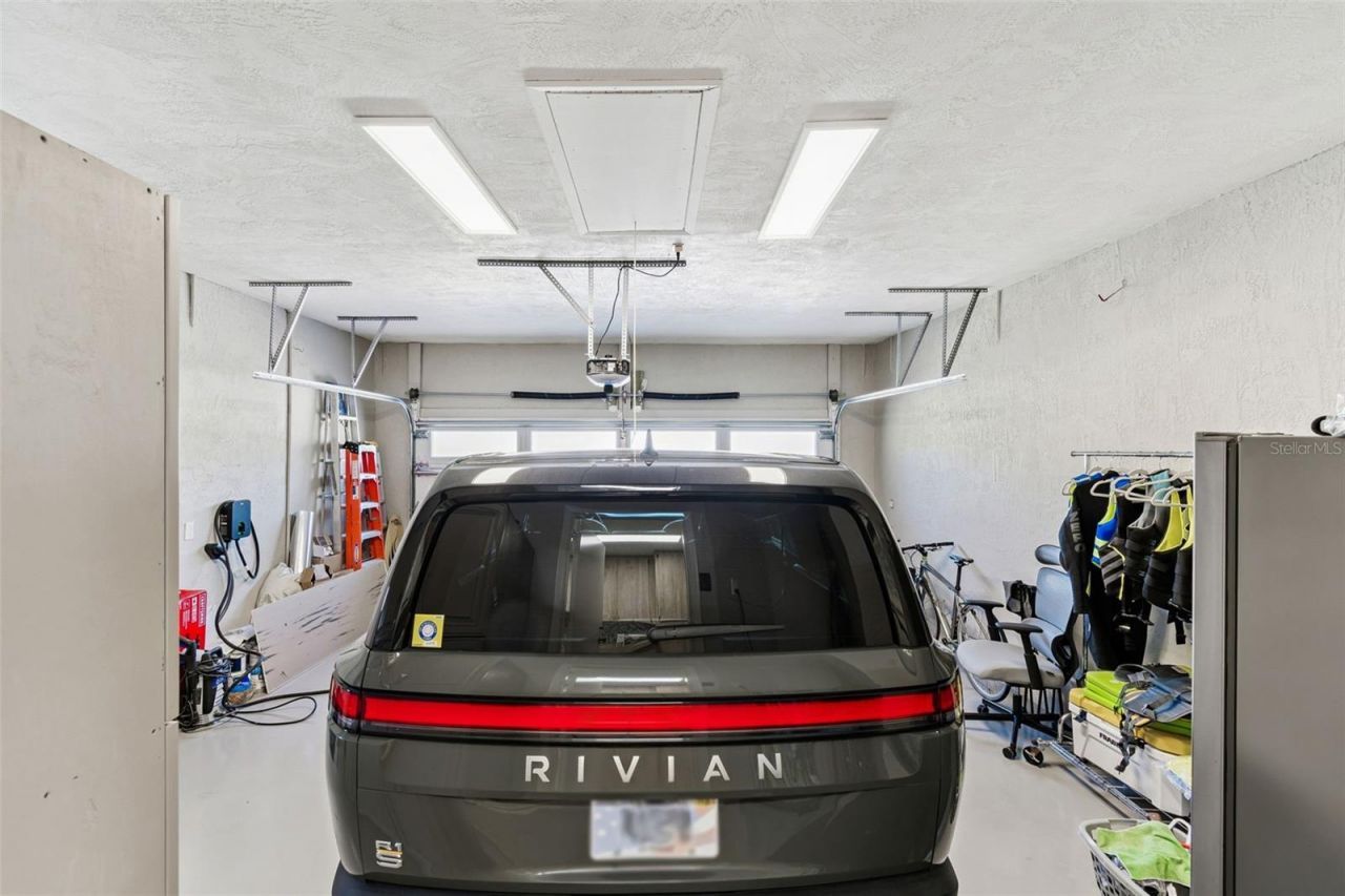 320 Belle Isle Avenue, Belleair Beach, FL 33786 Photo