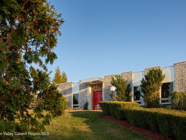 27 Westview Drive Drive, Wallkill, NY 12589