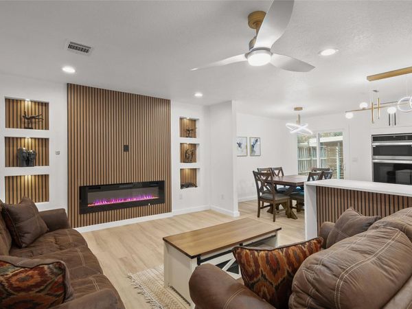 1508 Suffolk DR, Austin, TX 78723