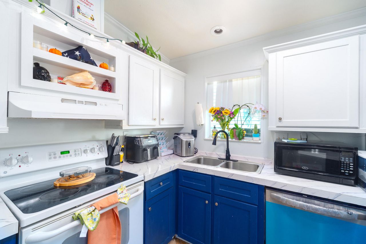 4 Coral Drive, Saddle Bunch, FL 33040 Photo