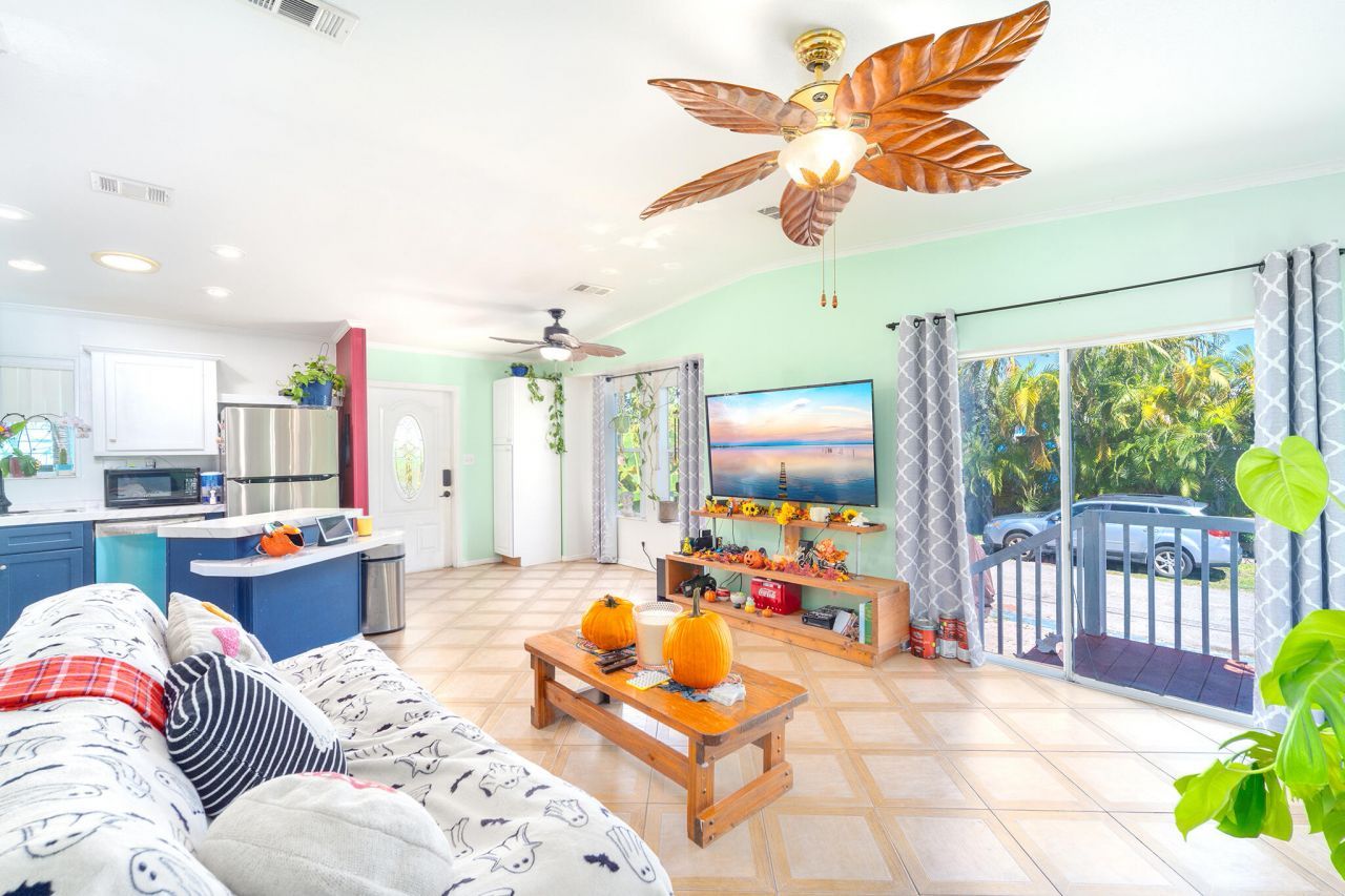 4 Coral Drive, Saddle Bunch, FL 33040 Photo