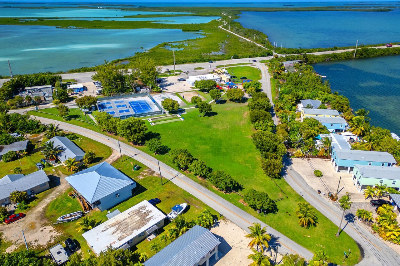 4 Coral Drive, Saddle Bunch, FL 33040 Photo