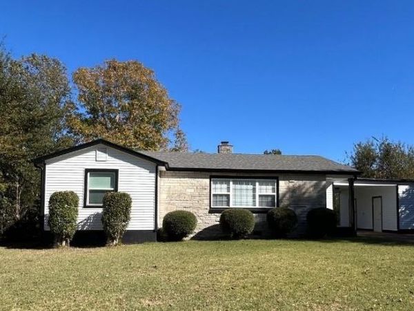 2118 McBurney Dr, Florence, AL