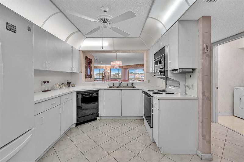 7377 Granville Drive, Unit 311, Fort Lauderdale, FL 33321 Photo