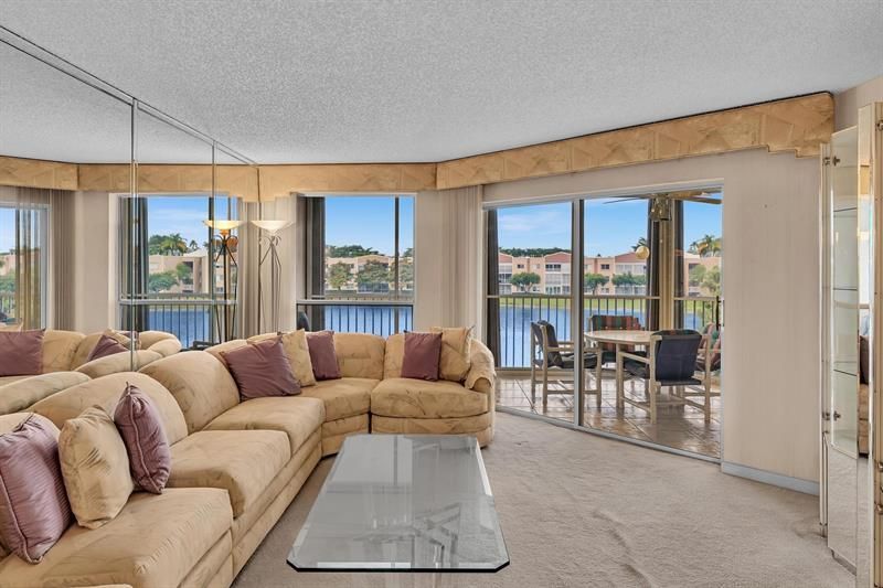 7377 Granville Drive, Unit 311, Fort Lauderdale, FL 33321 Photo