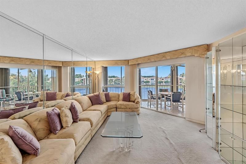 7377 Granville Drive, Unit 311, Fort Lauderdale, FL 33321 Photo