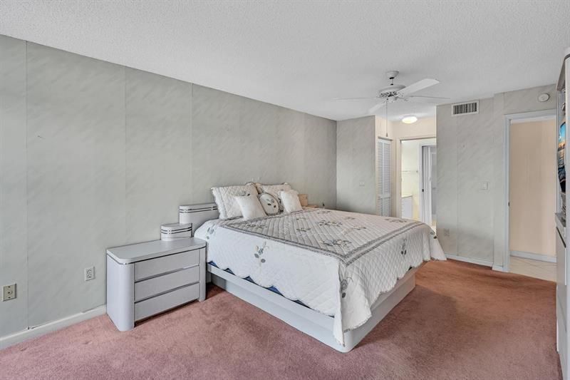 7377 Granville Drive, Unit 311, Fort Lauderdale, FL 33321 Photo