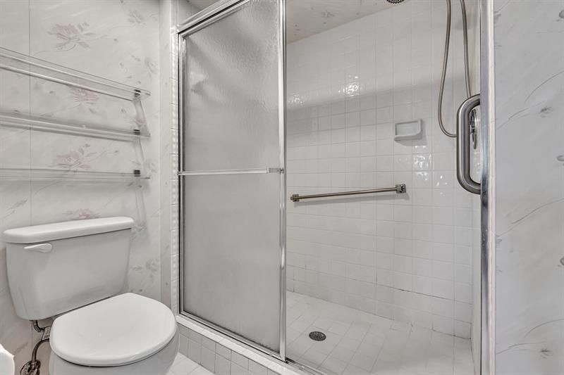 7377 Granville Drive, Unit 311, Fort Lauderdale, FL 33321 Photo