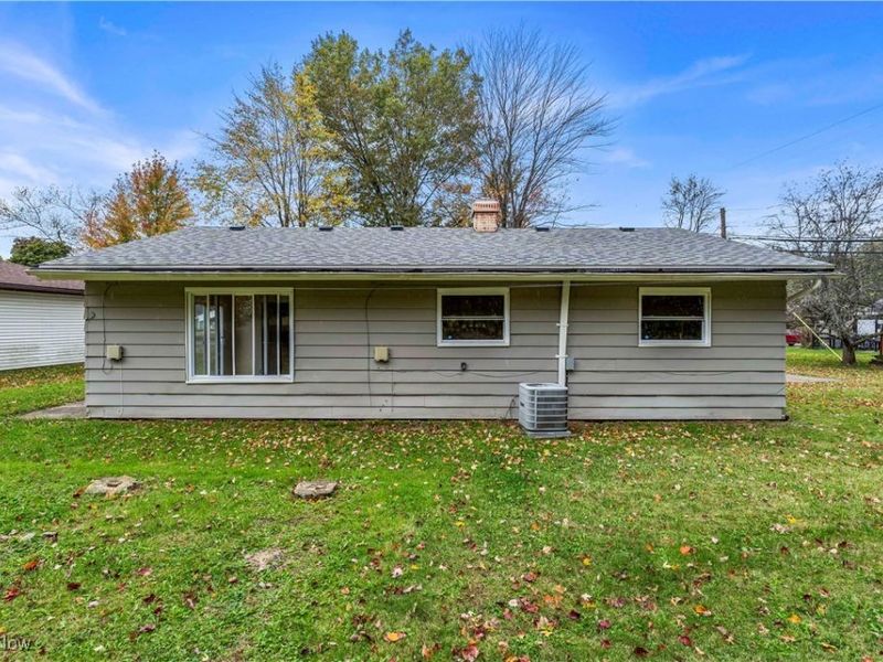 5807 Kimberly Drive, Bedford Heights, OH 44146 Photo 23