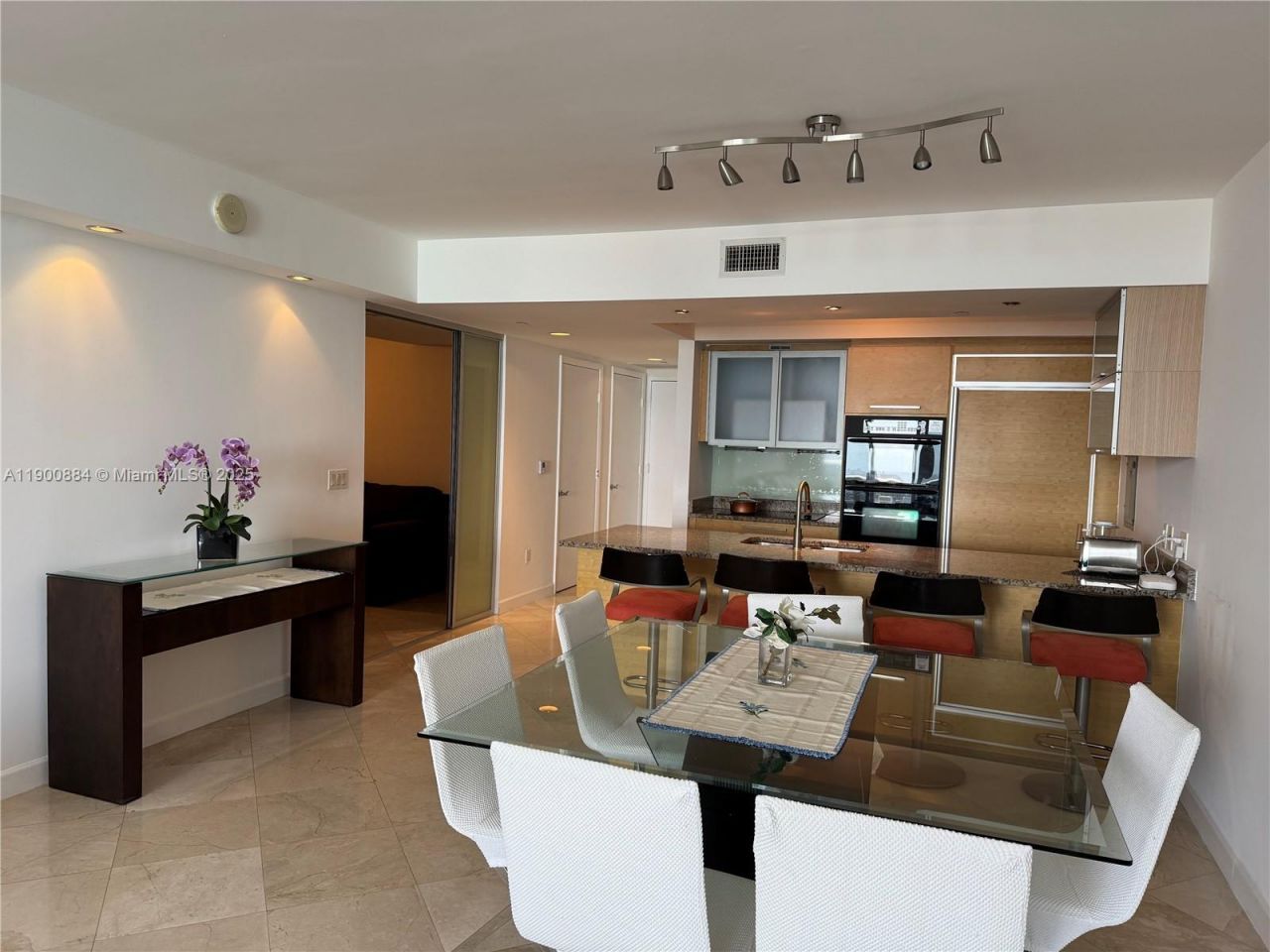 1830 S Ocean Dr, Unit 3303, Hallandale Beach, FL 33009 Photo