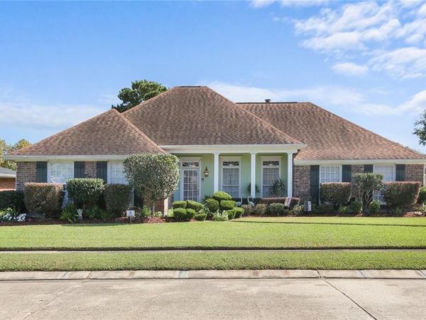 18 EVERGLADES Street, Kenner, LA 70065