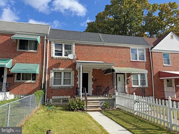 830 SAINT DUNSTANS ROAD, BALTIMORE, MD 21212