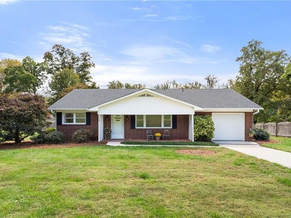 4380 Wesmar Drive, Pfafftown, NC 27040