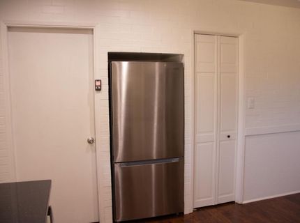 5880 Sunset Boulevard West, Roseville, CA 95747 Photo