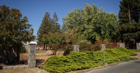 5880 Sunset Boulevard West, Roseville, CA 95747 Photo