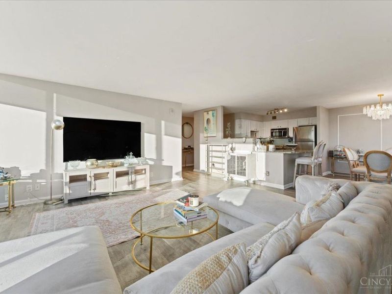 810 Matson Place, Unit 1406, Cincinnati, OH 45204 Photo 16