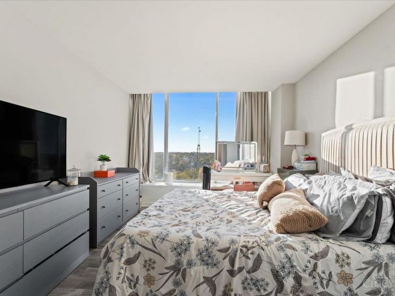 810 Matson Place, Unit 1406, Cincinnati, OH 45204 Photo 18