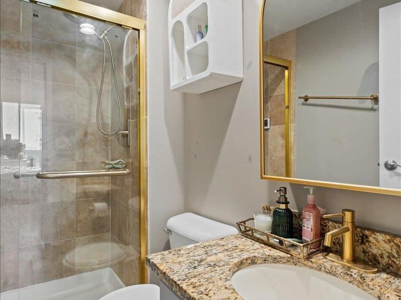 810 Matson Place, Unit 1406, Cincinnati, OH 45204 Photo 20