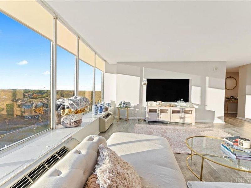 810 Matson Place, Unit 1406, Cincinnati, OH 45204 Photo 23