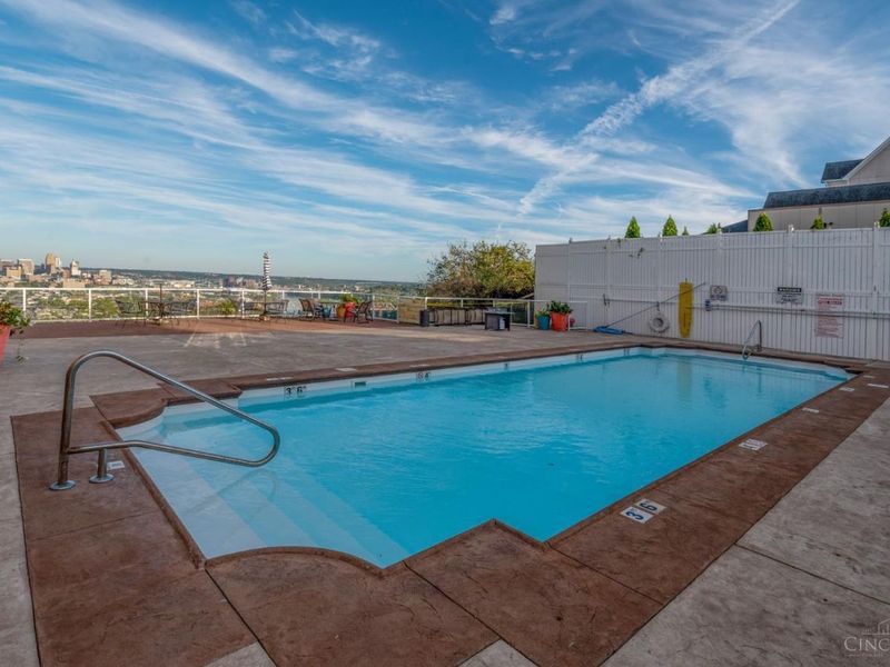 810 Matson Place, Unit 1406, Cincinnati, OH 45204 Photo 28