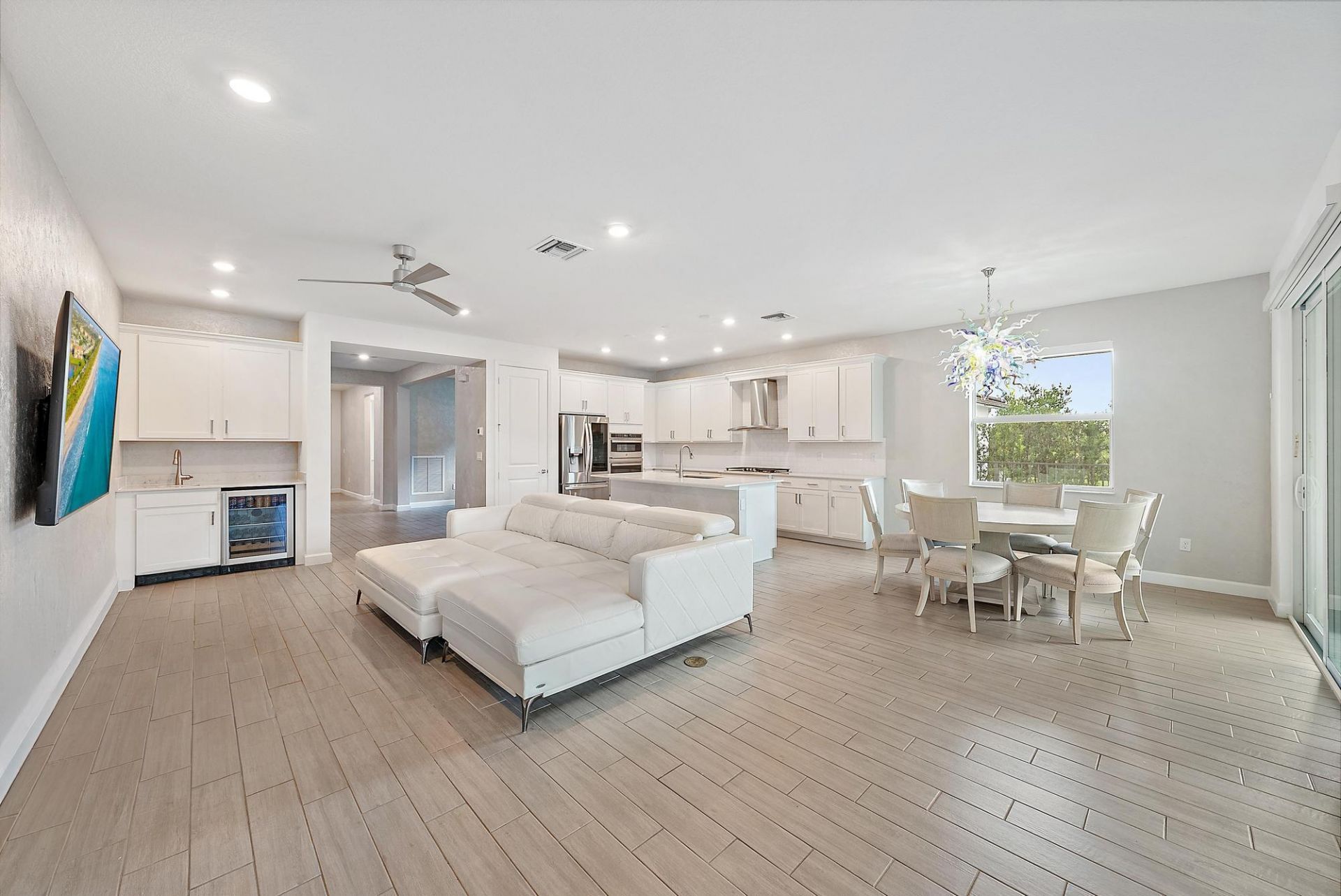 10616 Starling Way, West Palm Beach, FL 33412 Photo