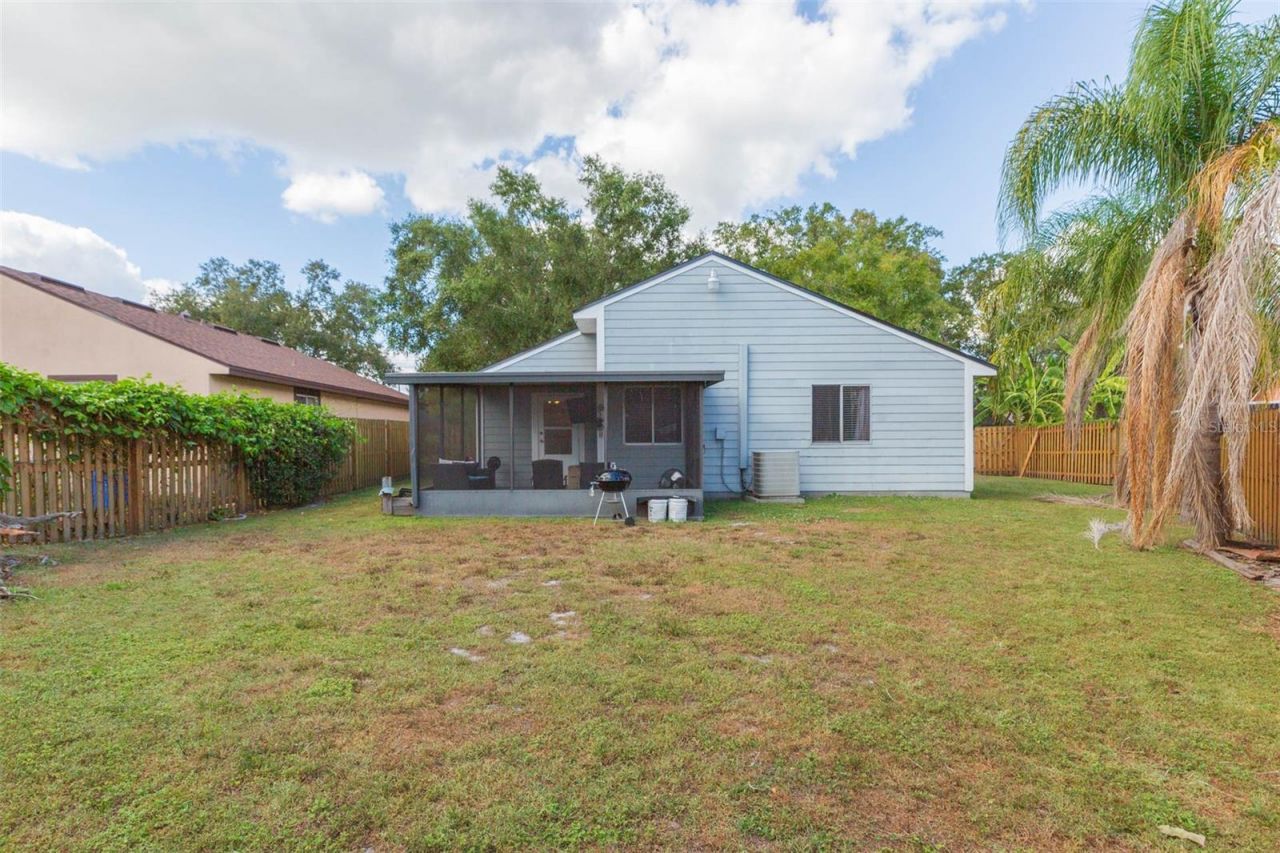 7703 Robert E Lee Road, Tampa, FL 33637 Photo