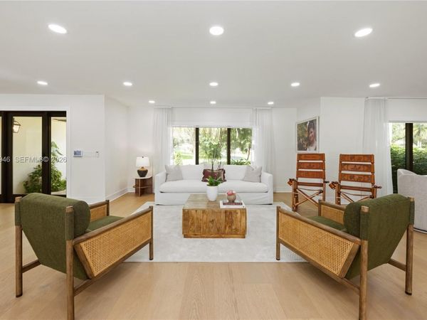 15110 N Saxon Cir, Southwest Ranches, FL 33331