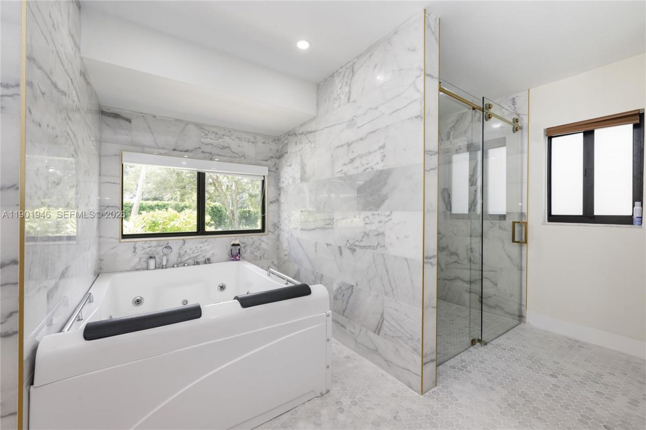 15110 N Saxon Cir, Southwest Ranches, FL 33331 Photo