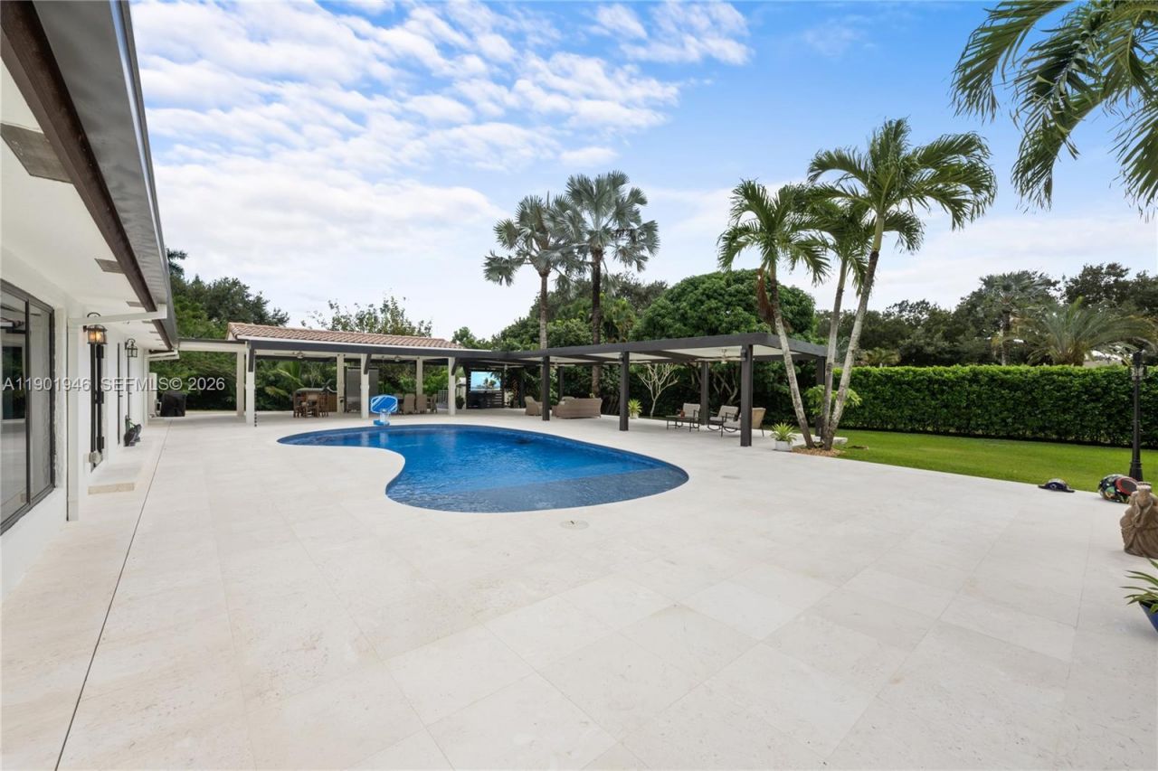 15110 N Saxon Cir, Southwest Ranches, FL 33331 Photo