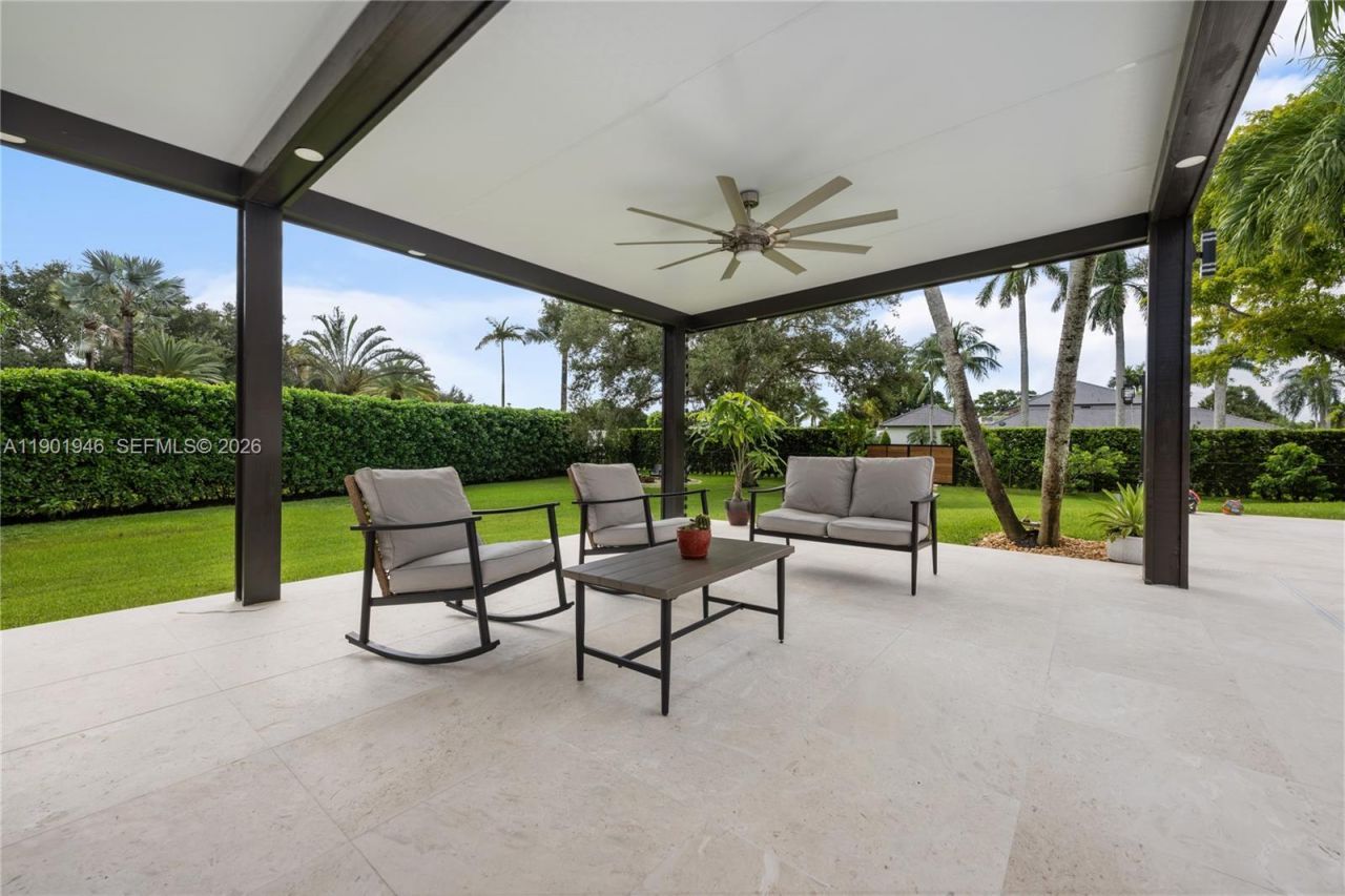 15110 N Saxon Cir, Southwest Ranches, FL 33331 Photo