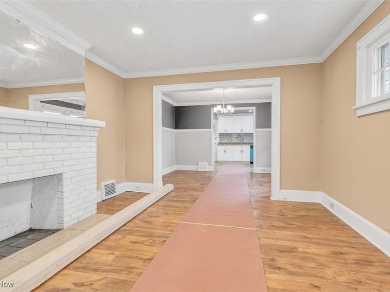 1554 E 221st Street, Euclid, OH 44117 Photo 2