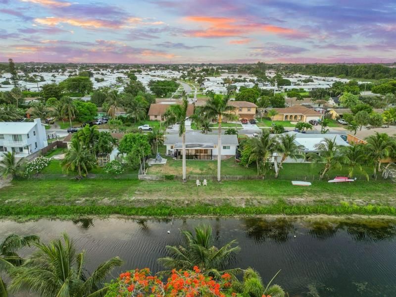 1034 SW 24th Ave, Boynton Beach, FL 33426 Photo