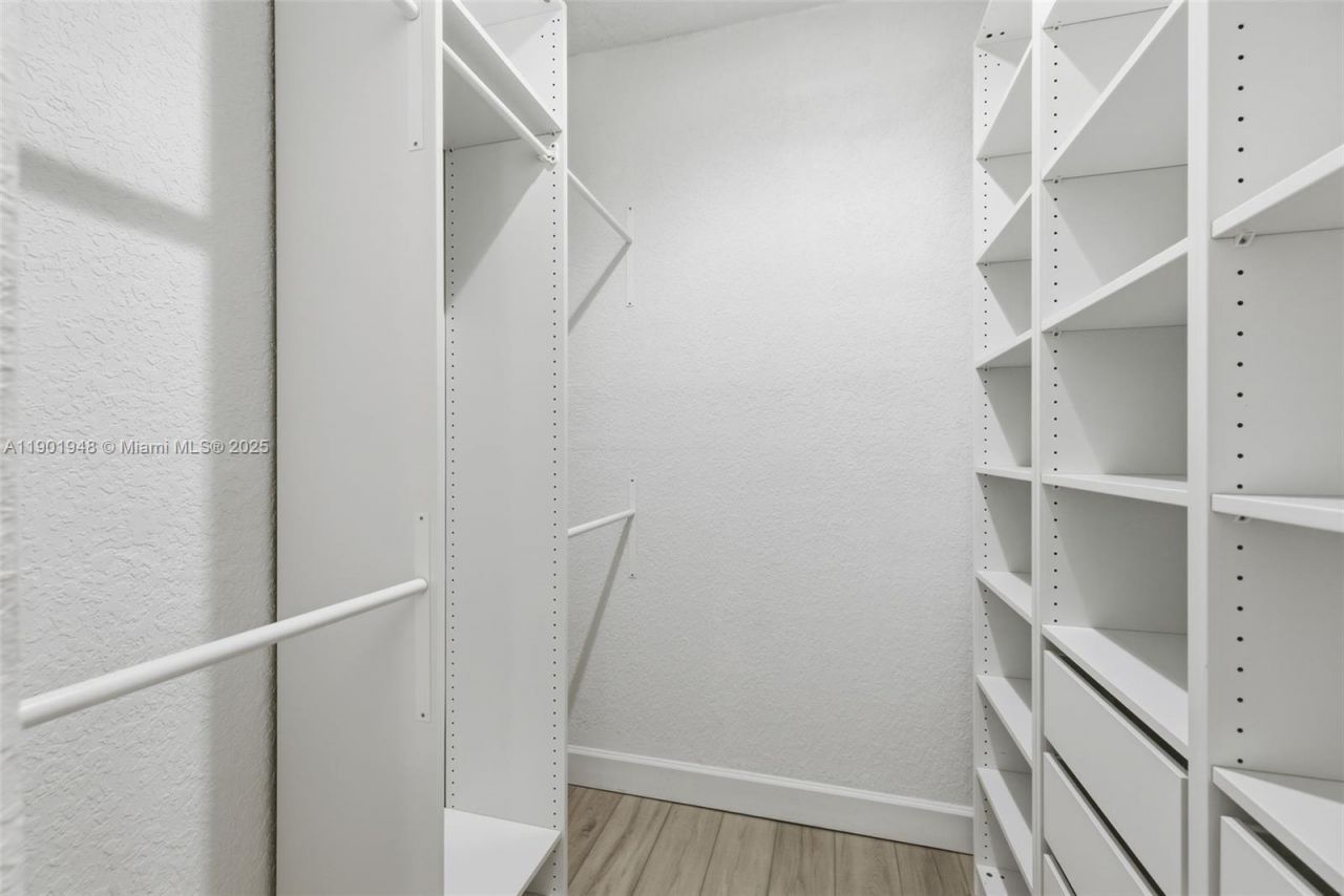 623 NE 11th Ave, Fort Lauderdale, FL 33304 Photo