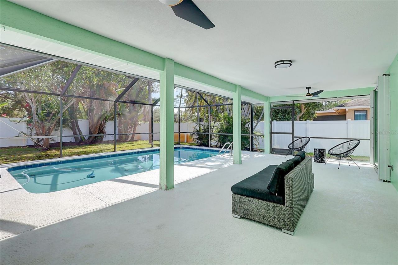 238 SW Grove Avenue, Port Saint Lucie, FL 34983 Photo