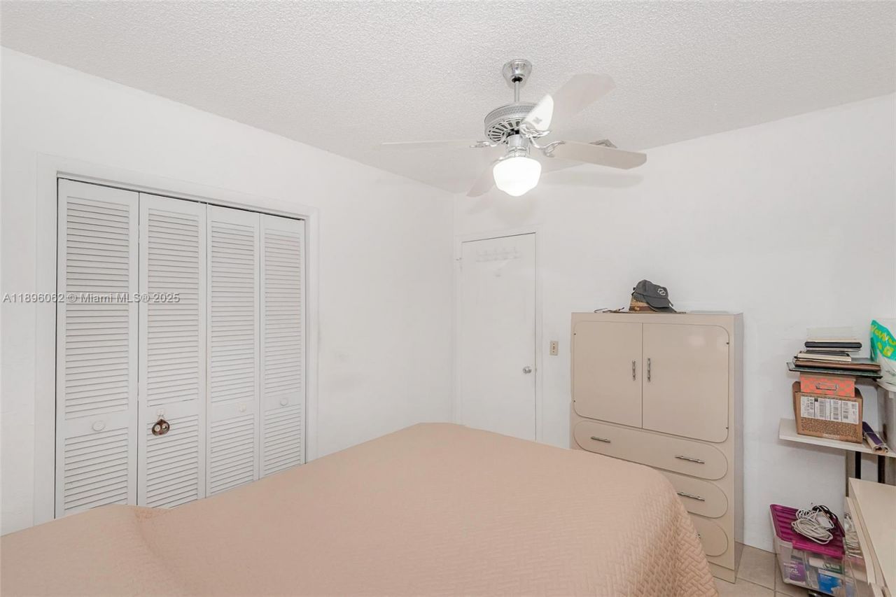 3920 W 3rd Ave, Hialeah, FL 33012 Photo