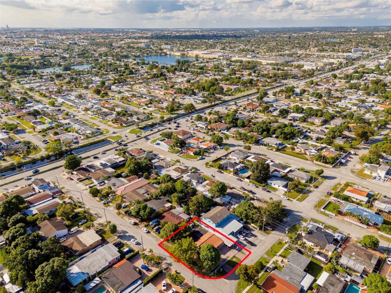 3920 W 3rd Ave, Hialeah, FL 33012 Photo