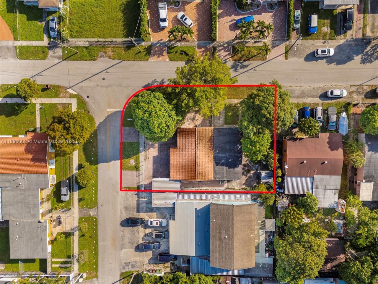 3920 W 3rd Ave, Hialeah, FL 33012 Photo