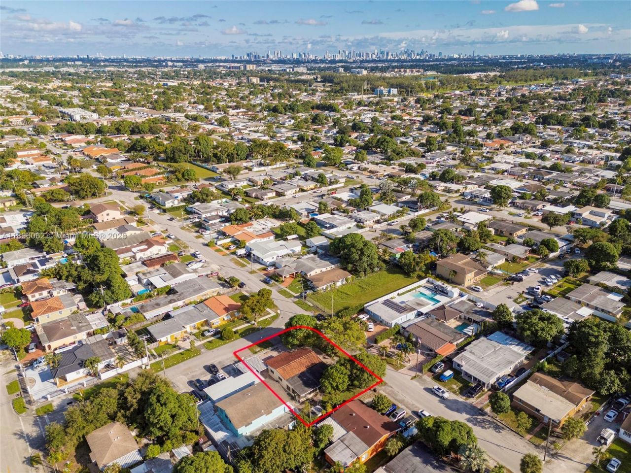 3920 W 3rd Ave, Hialeah, FL 33012 Photo