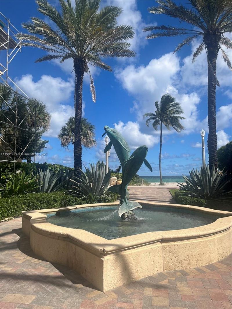 2731 Ocean Club Blvd, Unit 301, Hollywood, FL 33019 Photo