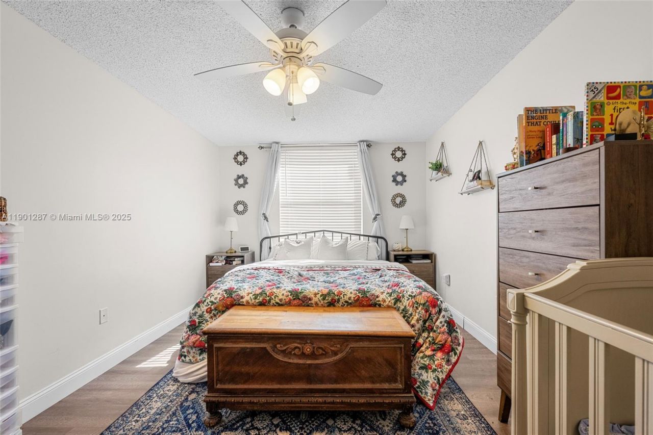 2731 Ocean Club Blvd, Unit 301, Hollywood, FL 33019 Photo