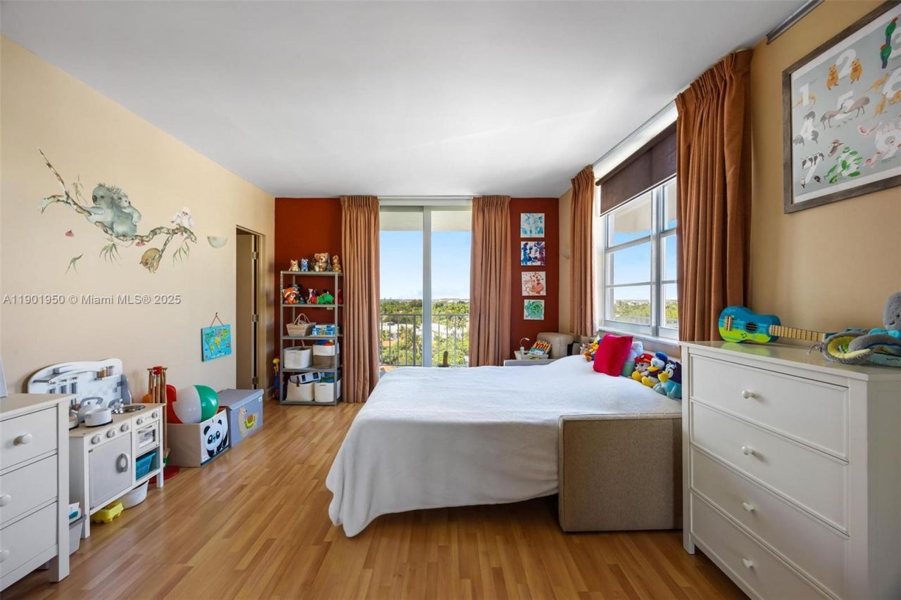 2829 Indian Creek Dr, Unit 1001+1002, Miami Beach, FL 33140 Photo