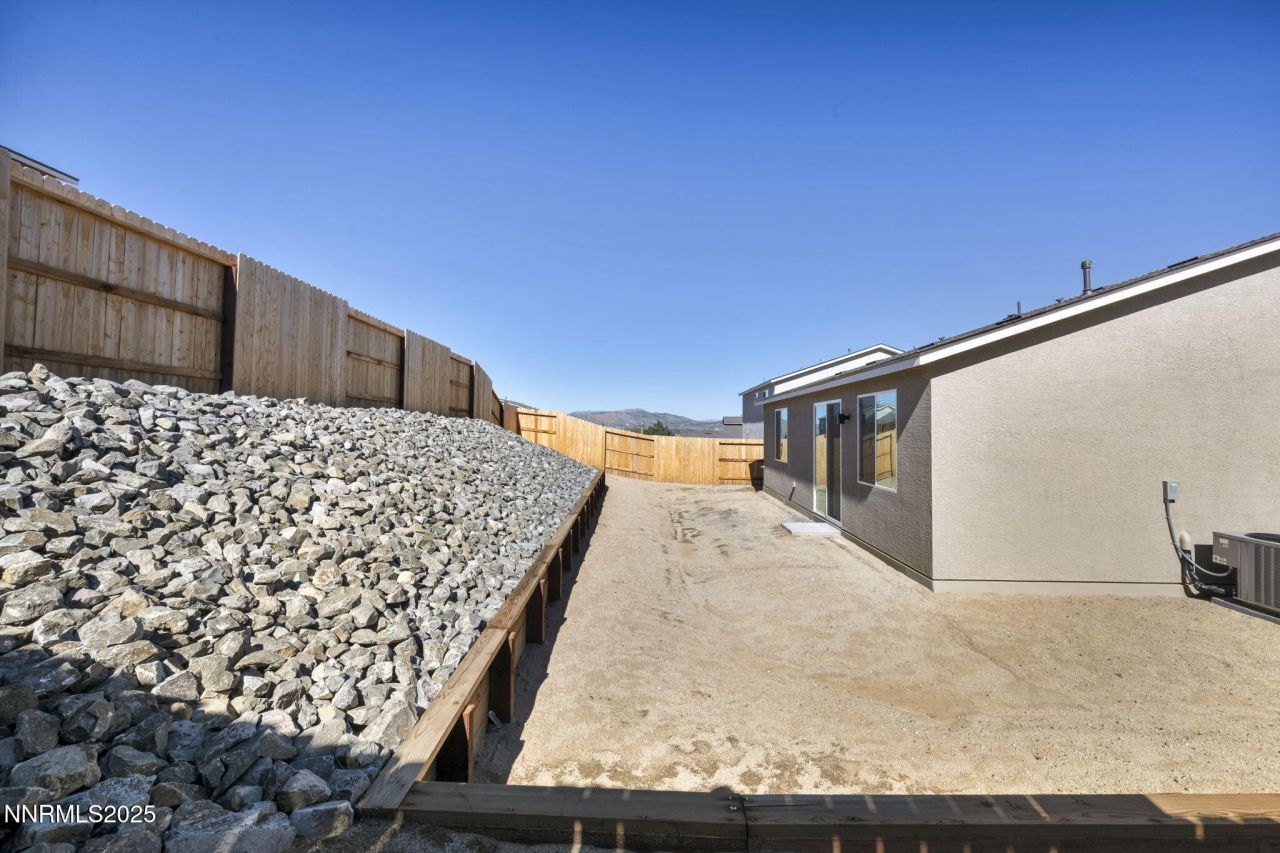 700 Kess Way, Reno, NV 89506 Photo