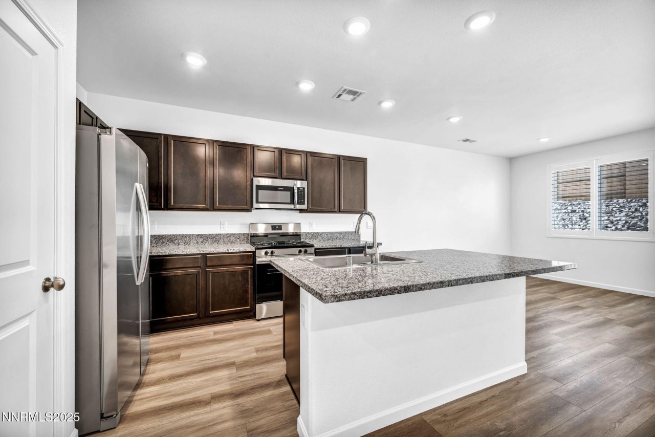 700 Kess Way, Reno, NV 89506 Photo