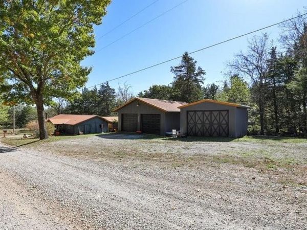 20494 Avery Road, Warsaw, MO 65355