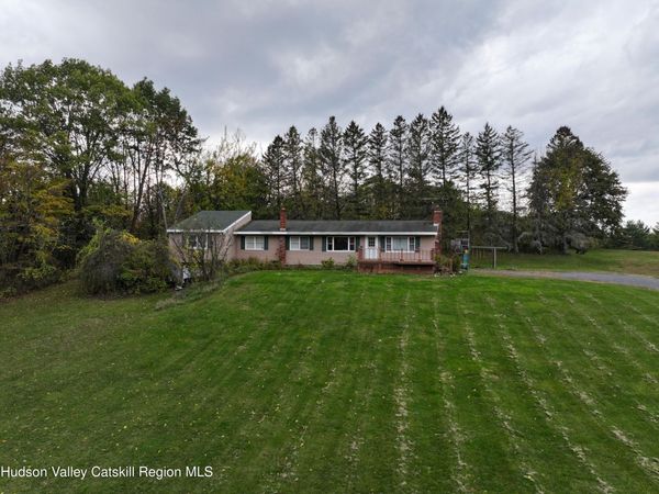 455 Roberts Hill Road, West Coxsackie, NY 12192