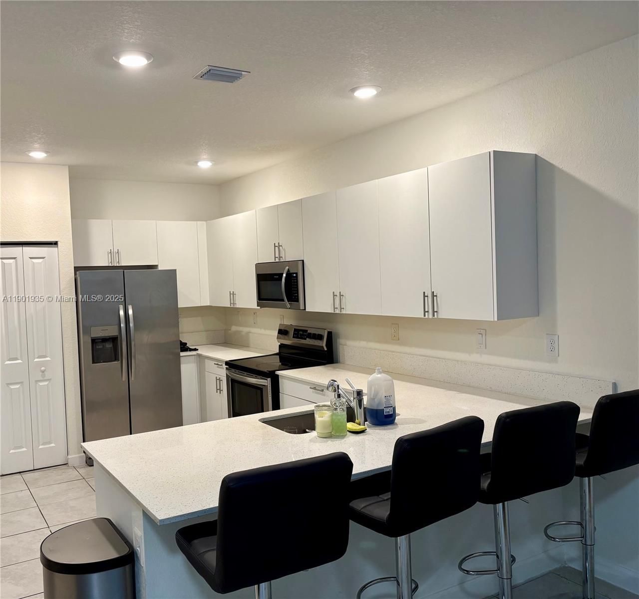 1020 SE 26th Ter, Homestead, FL 33035 Photo