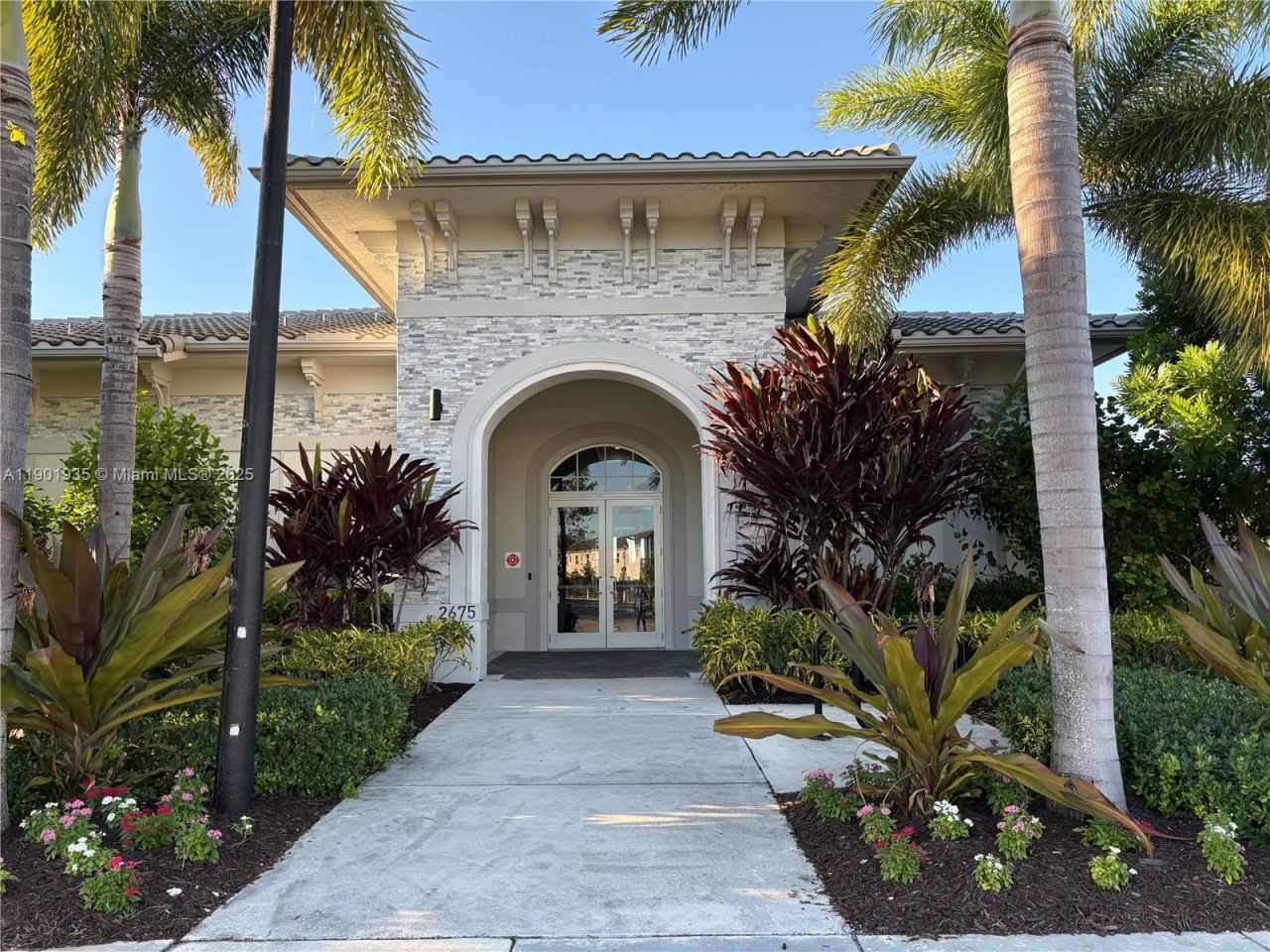 1020 SE 26th Ter, Homestead, FL 33035 Photo