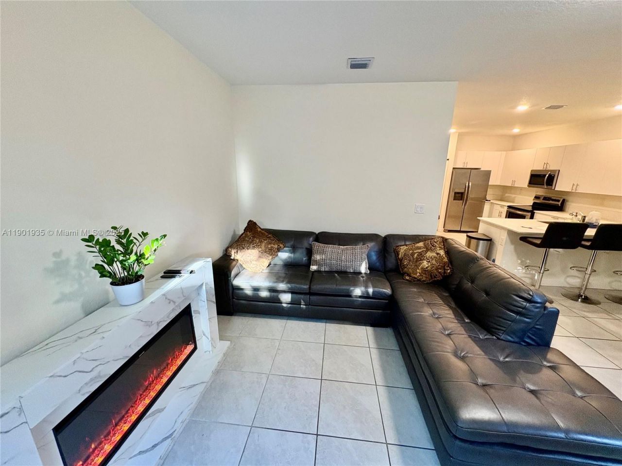 1020 SE 26th Ter, Homestead, FL 33035 Photo